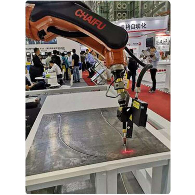 6-osiowy przemysłowy robot ruc – Linear Rail recenzja i cena